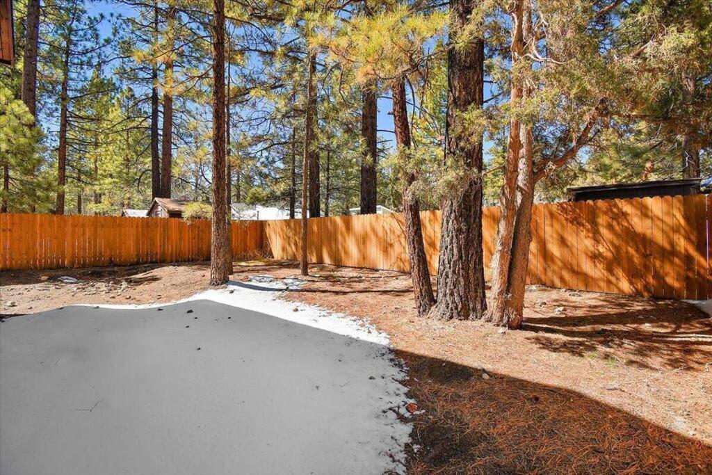 Modern Family Cabin Mins To Lake, Slopes & Hikes Big Bear City Eksteriør bilde