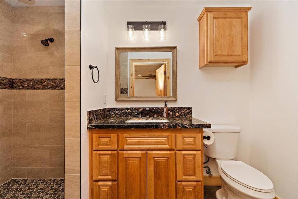 Modern Family Cabin Mins To Lake, Slopes & Hikes Big Bear City Eksteriør bilde