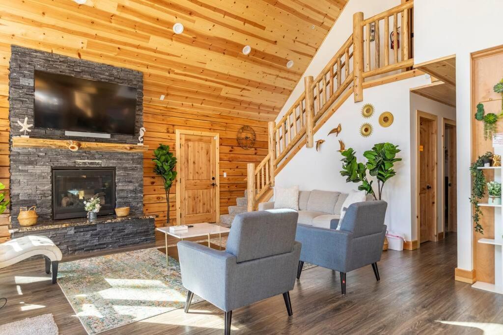 Modern Family Cabin Mins To Lake, Slopes & Hikes Big Bear City Eksteriør bilde