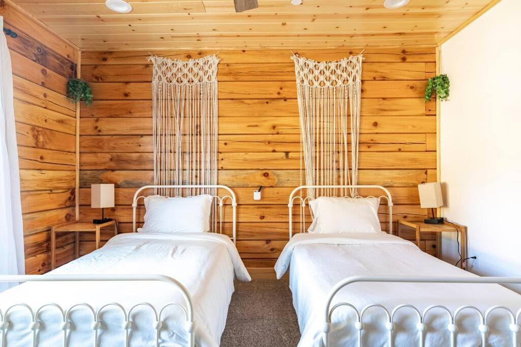 Modern Family Cabin Mins To Lake, Slopes & Hikes Big Bear City Eksteriør bilde
