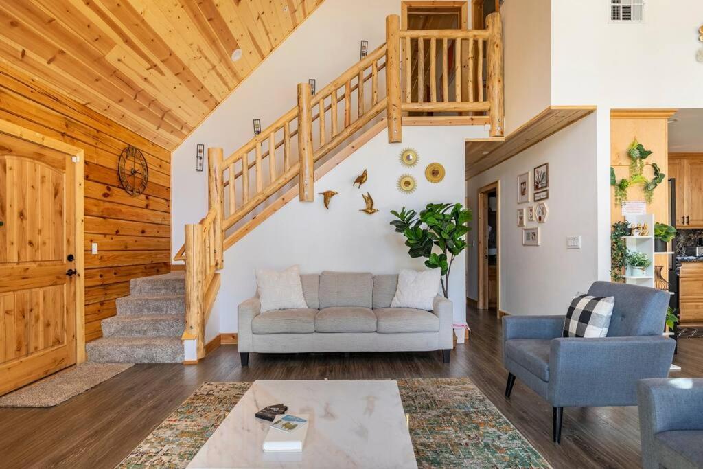 Modern Family Cabin Mins To Lake, Slopes & Hikes Big Bear City Eksteriør bilde